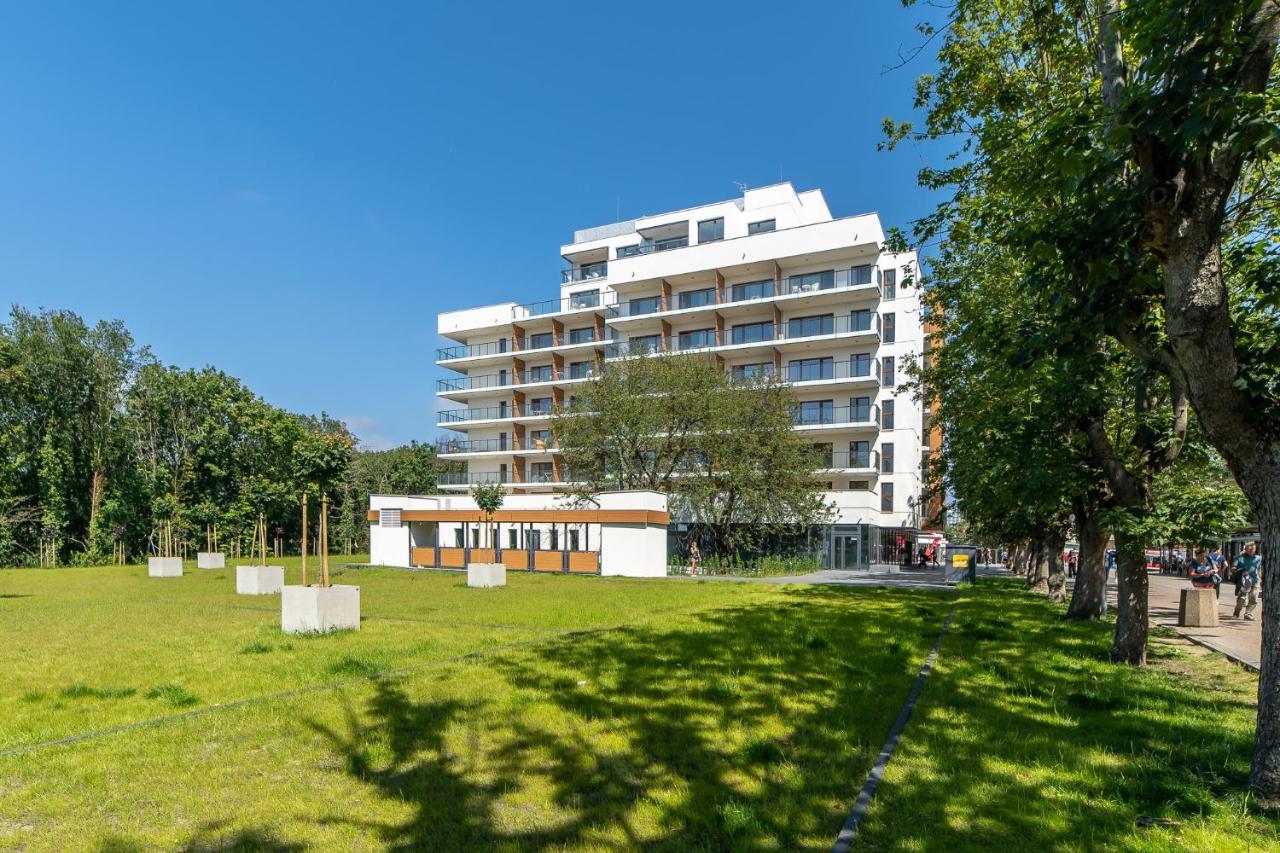 Aquamarina Prima 58 By Renters Apartment Miedzyzdroje Exterior photo